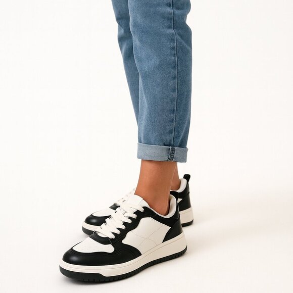 Wild Fable Womens Netty Fashion Sneakers with Memory Foam Insole Black 6.5M - Picture 1 of 5